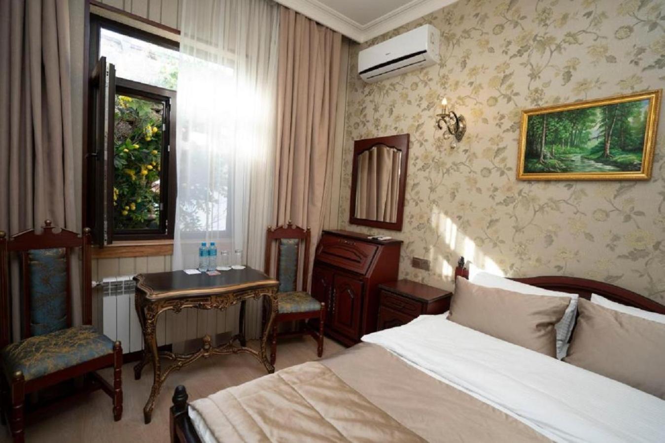 Royal Antique Boutique Hotel Баку Екстериор снимка